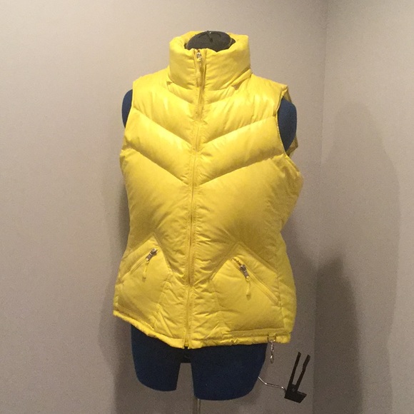 J crew yellow puffer vest size large - Picture 1 of 4